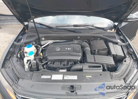 2016 Volkswagen Passat 1.8T S z USA, uszkodzony, nr VIN 1VWAT7A36GC031112